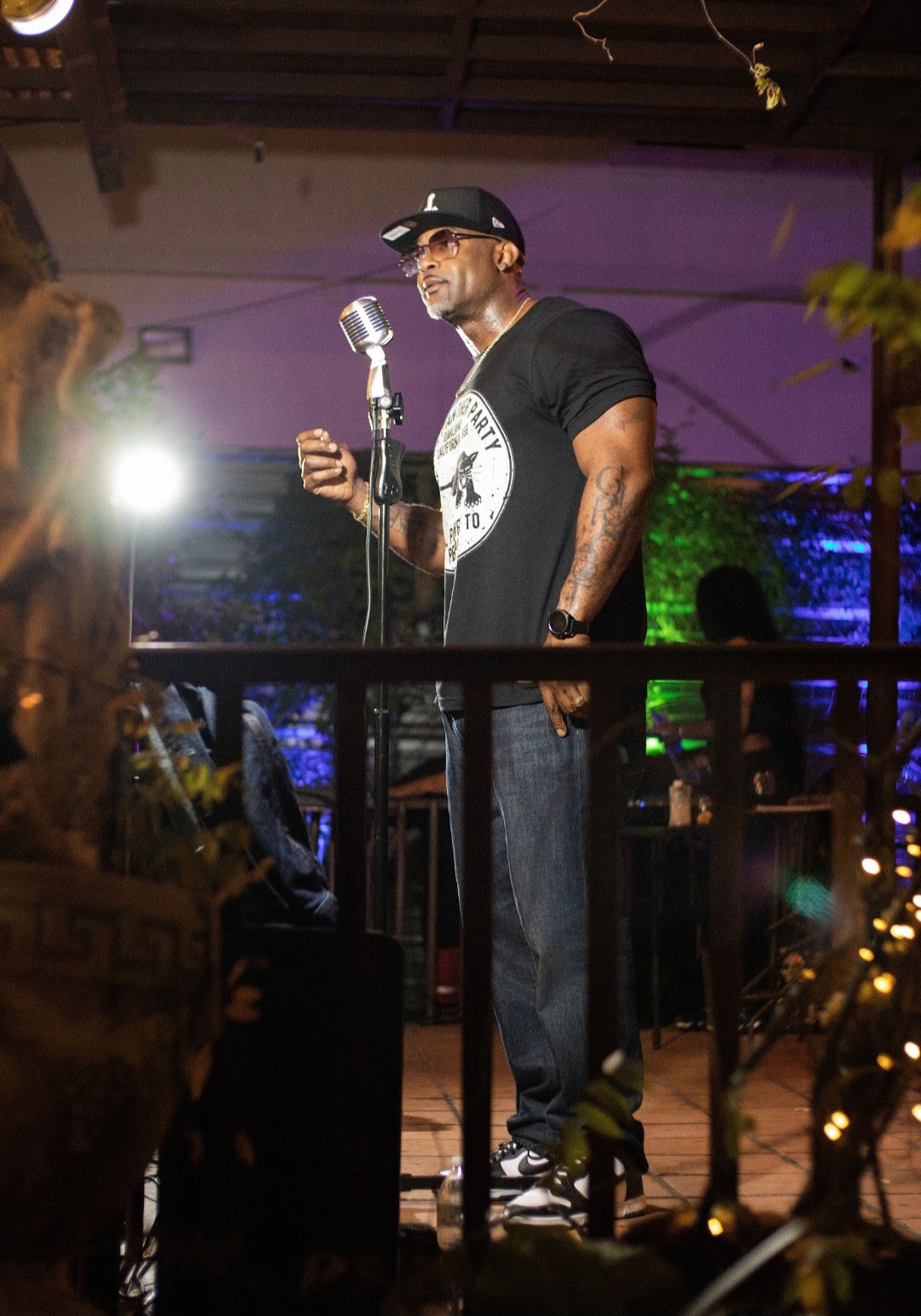 Fred B performing